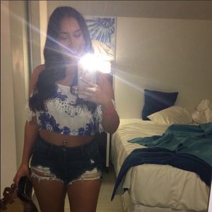 ✨FASHION NOVA Crop Top size S